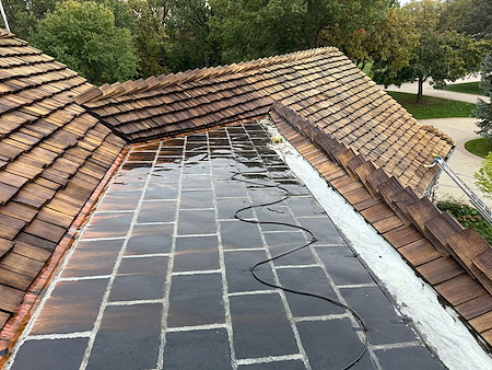 Cedar Roof Cleaning